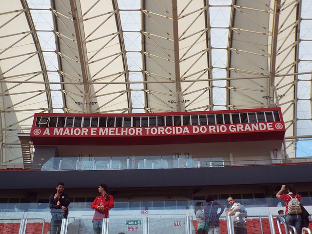 窗果断出手